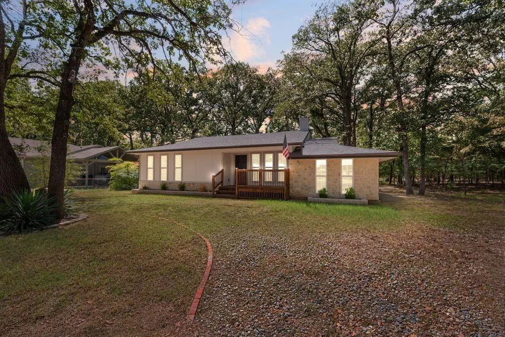 1345 Tawakoni Drive, West Tawakoni