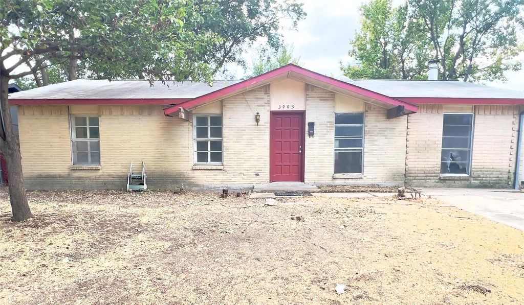 3909 Cambridge Drive, Garland