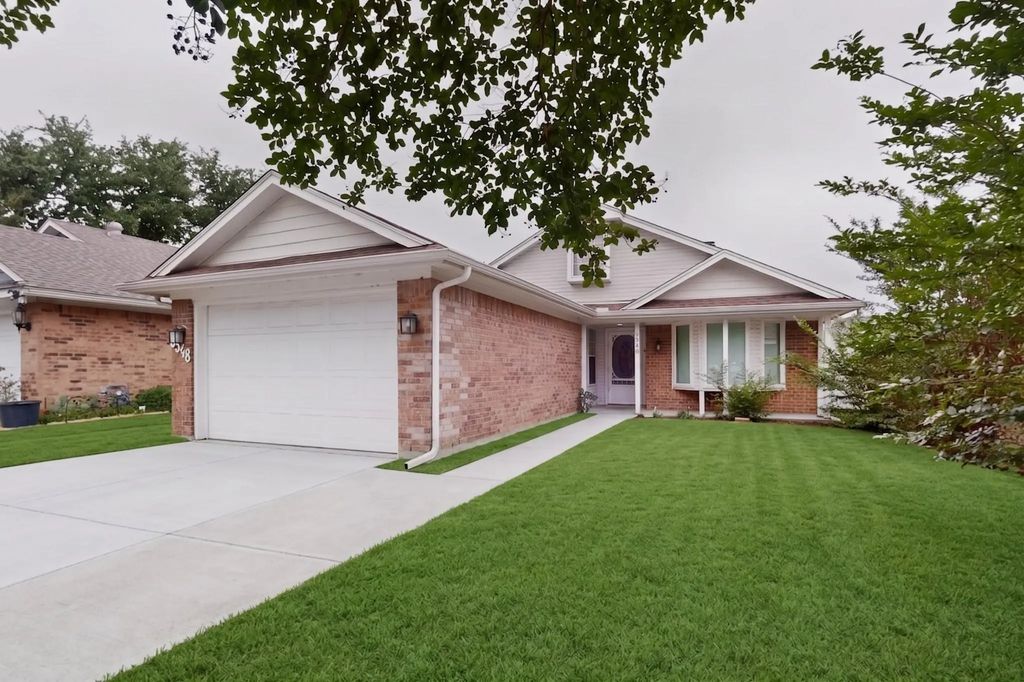 5548 Village Green Drive, Mesquite