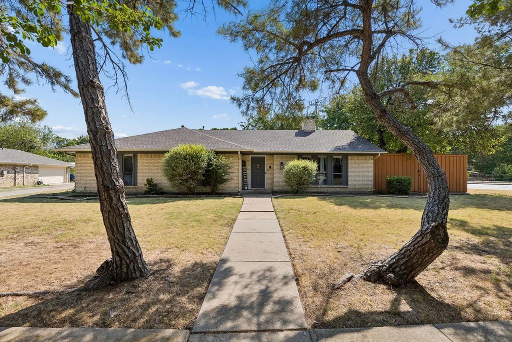 2844 Teakwood Lane, Plano