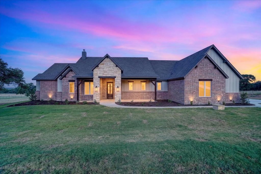 1061 Vh Ranch Road, Poolville