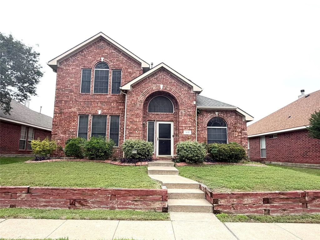 1618 Arbor Creek Drive, Garland