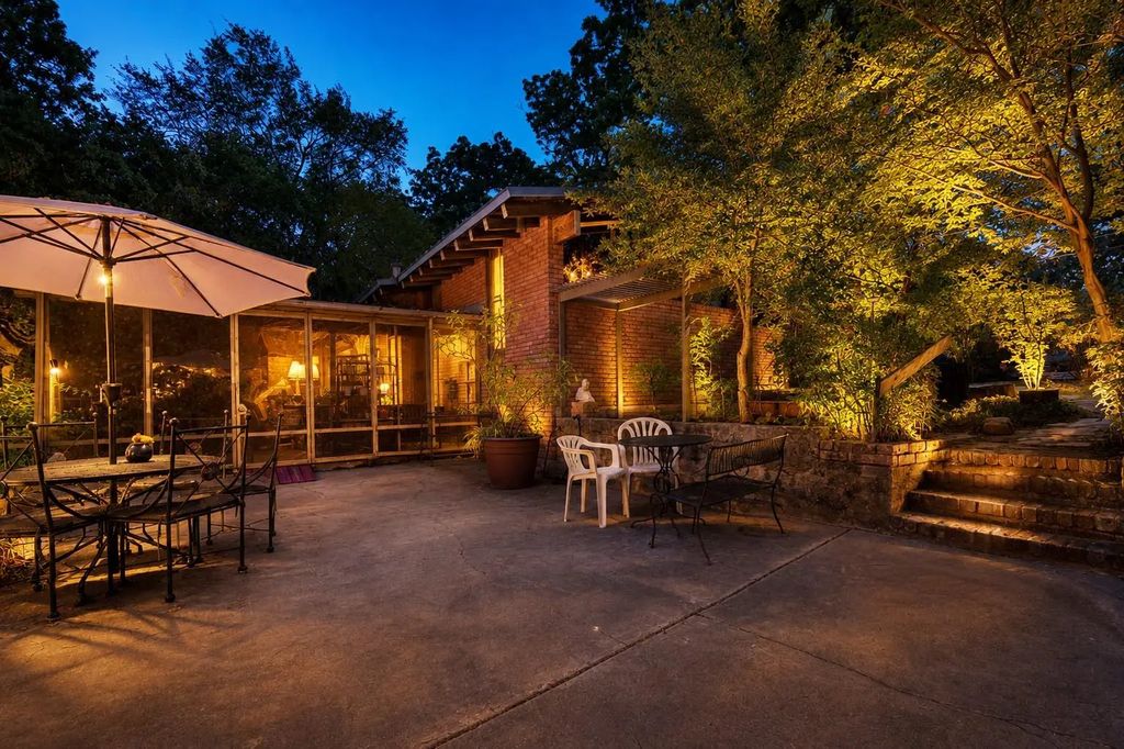 1101 Owenwood Drive, Irving