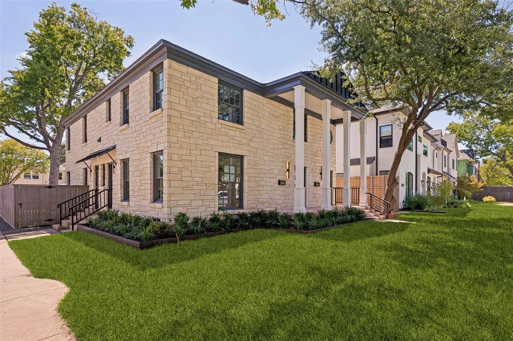 4301 Glenwick Lane, University Park