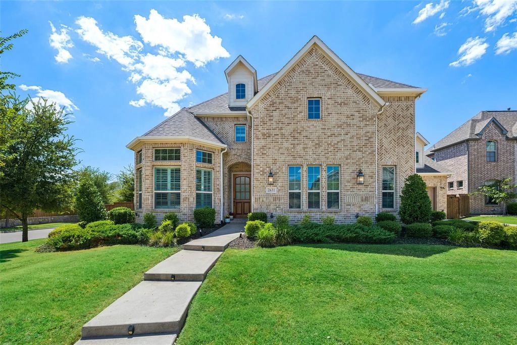 2631 Seabiscuit Road, Celina