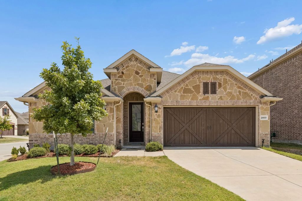 2003 Creekvista Drive, Lewisville
