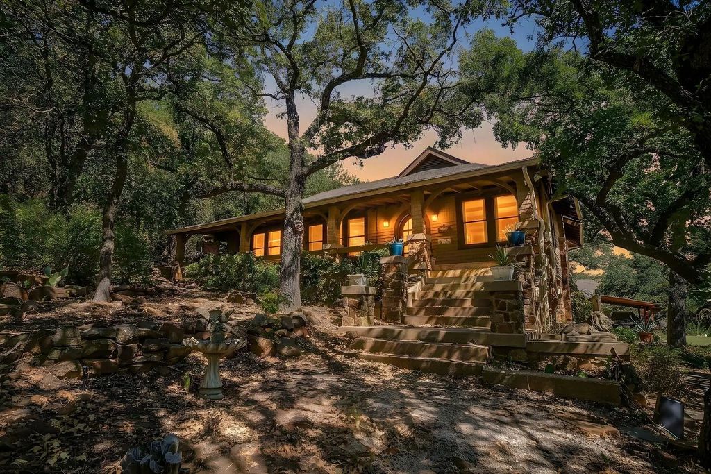 620 Nw 6th Street, Mineral Wells