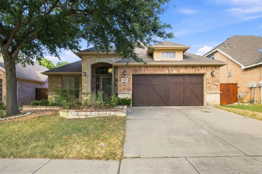 9413 Granger Lane, Fort Worth
