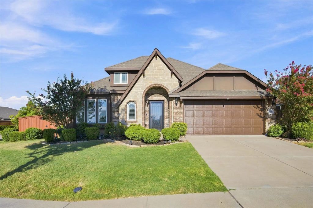 2101 Indigo Lane, Heartland