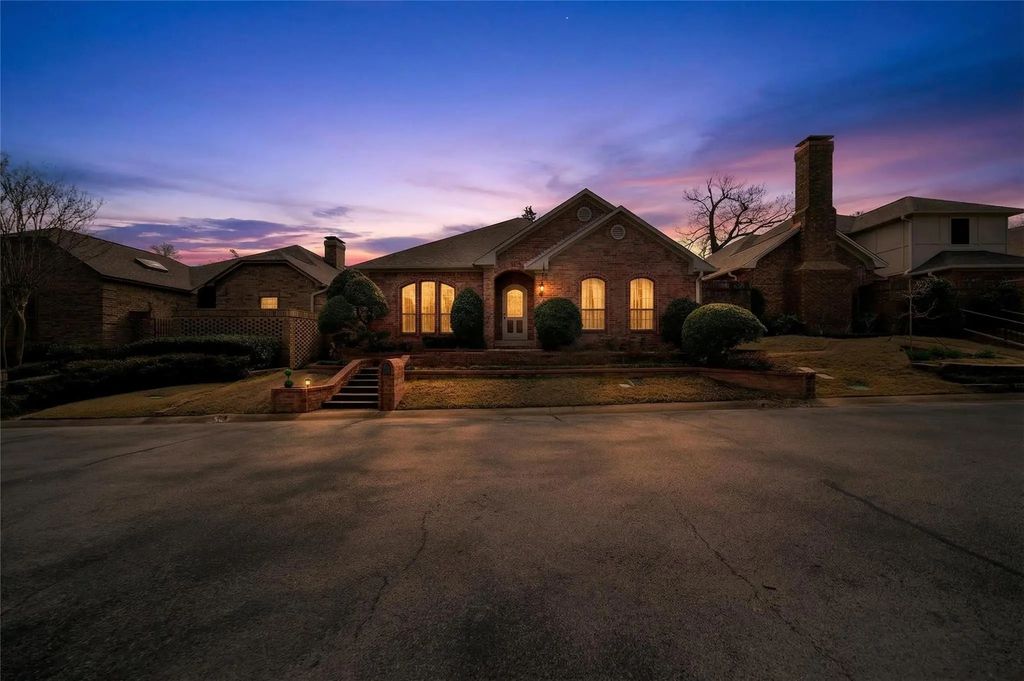504 Hyde Park Drive, Tyler