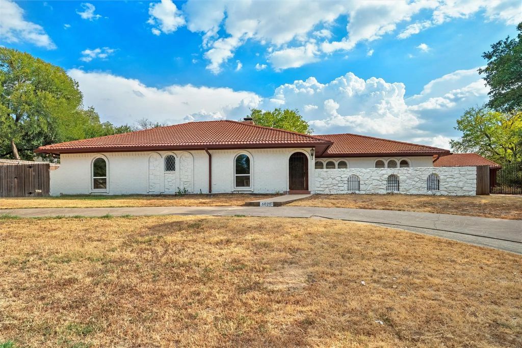 6020 Lantana Lane, Fort Worth