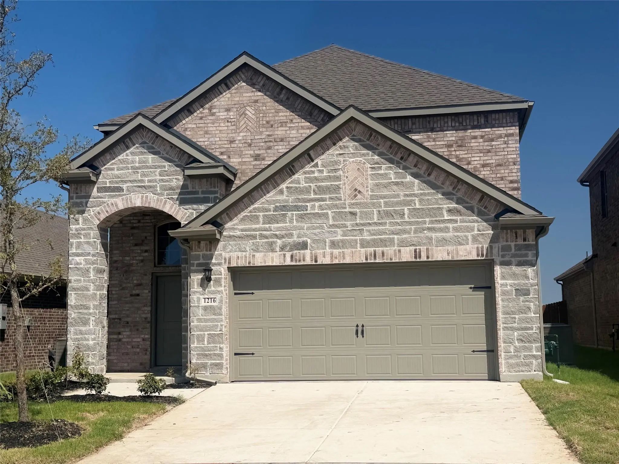 Photo of Listing #21375296