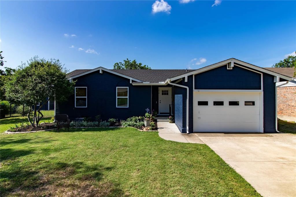 818 E Heath Street, Rockwall