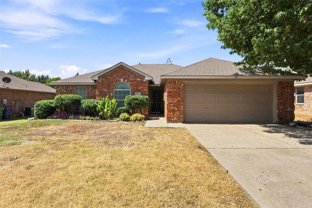 103 Buckskin Drive, Waxahachie