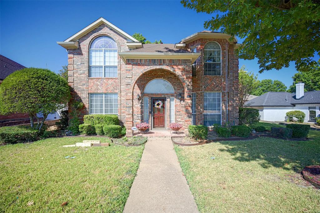 105 Boulder Creek Drive, DeSoto