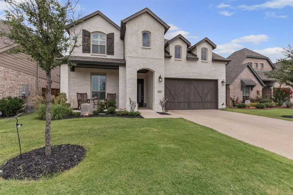 1501 Misty Pasture Way, Mansfield