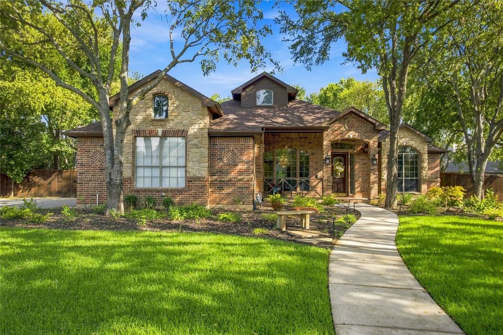 2105 Heather Ridge Court, Flower Mound