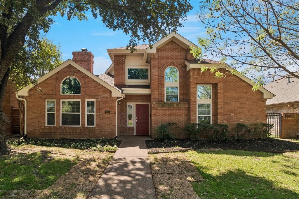 924 Mccoy Drive, Irving