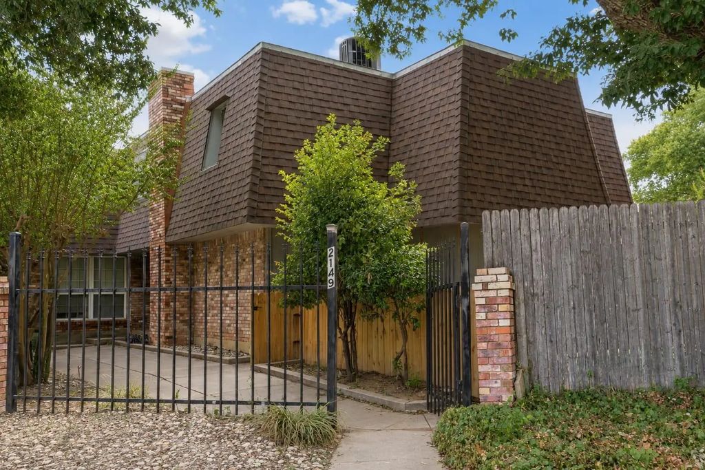 2149 Fleur De Lis Court A, Arlington