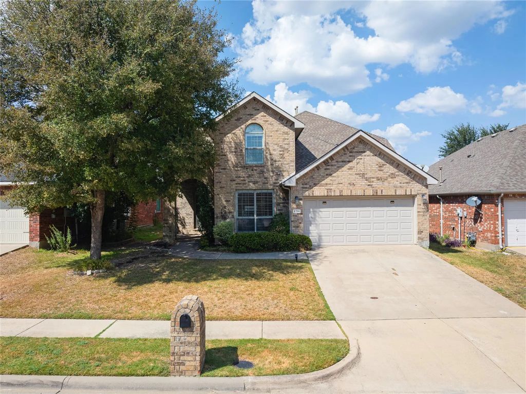 8216 Livingston Lane, McKinney