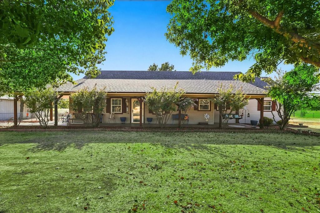 5855 Ge Horton Road, Justin
