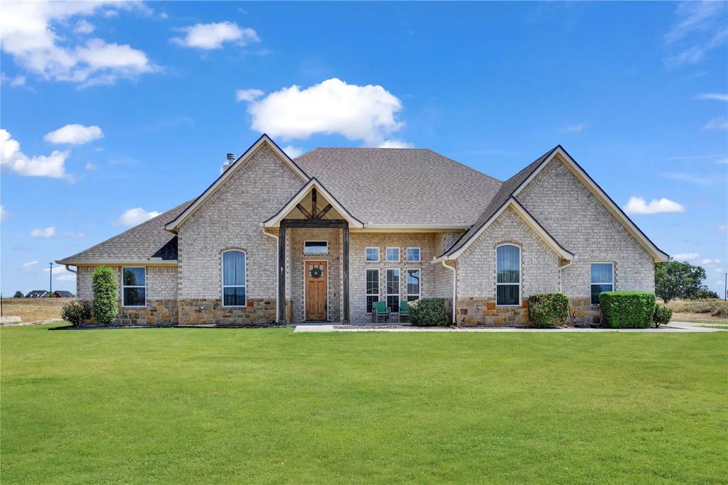 2011 Perkins Lane, Weatherford