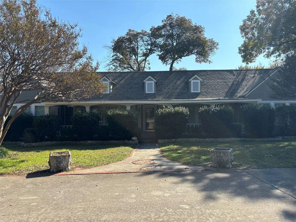 1216 Los Altos Lane, Duncanville