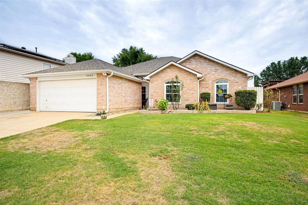 3302 Cliff Oaks Drive, Corinth