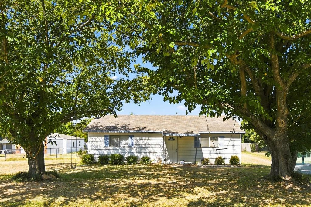 6800 Curtis Road, Colleyville