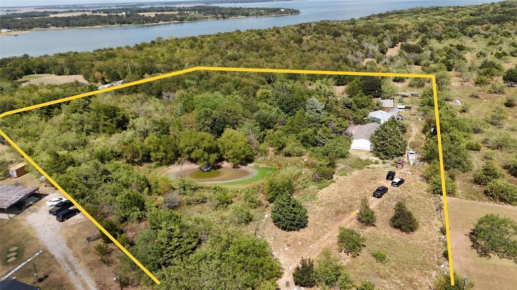156 County Road 3144, Corsicana