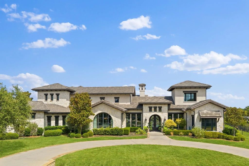 914 Foxglove Trail, Fairview