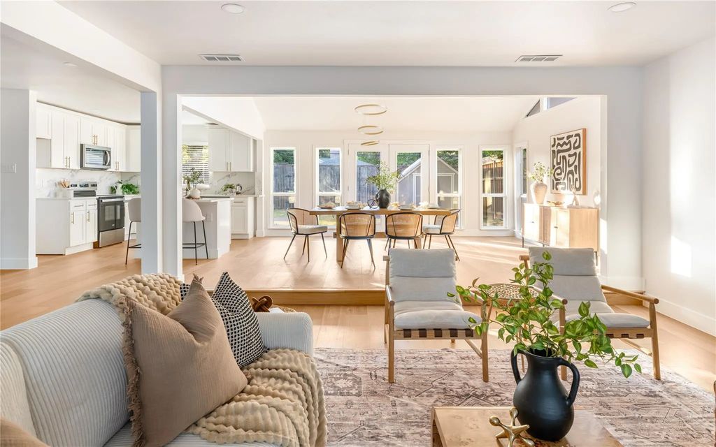 7111 Wild Valley Drive, Dallas
