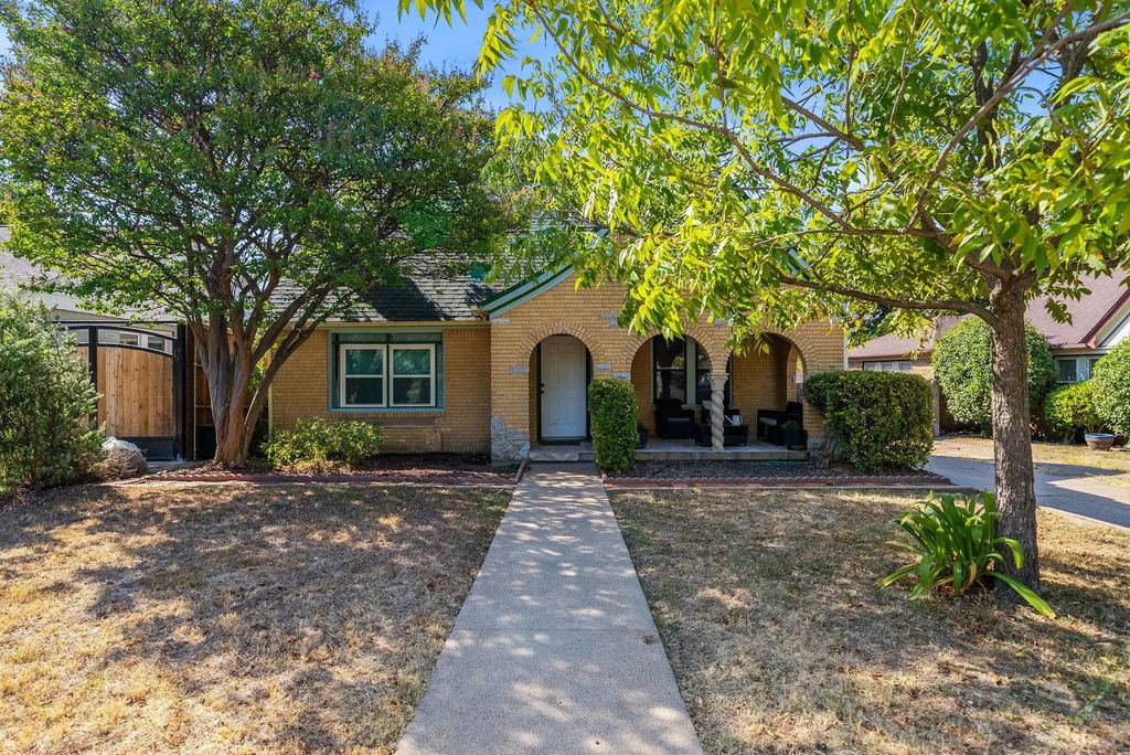 2807 Cain Boulevard, Dallas