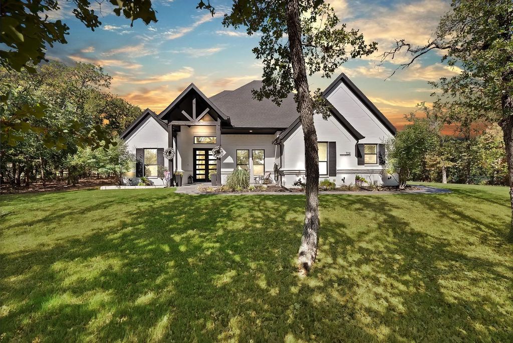 709 Hidden Branch Lane, Reno