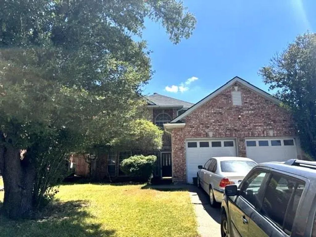 1115 Avatar Drive, Grand Prairie