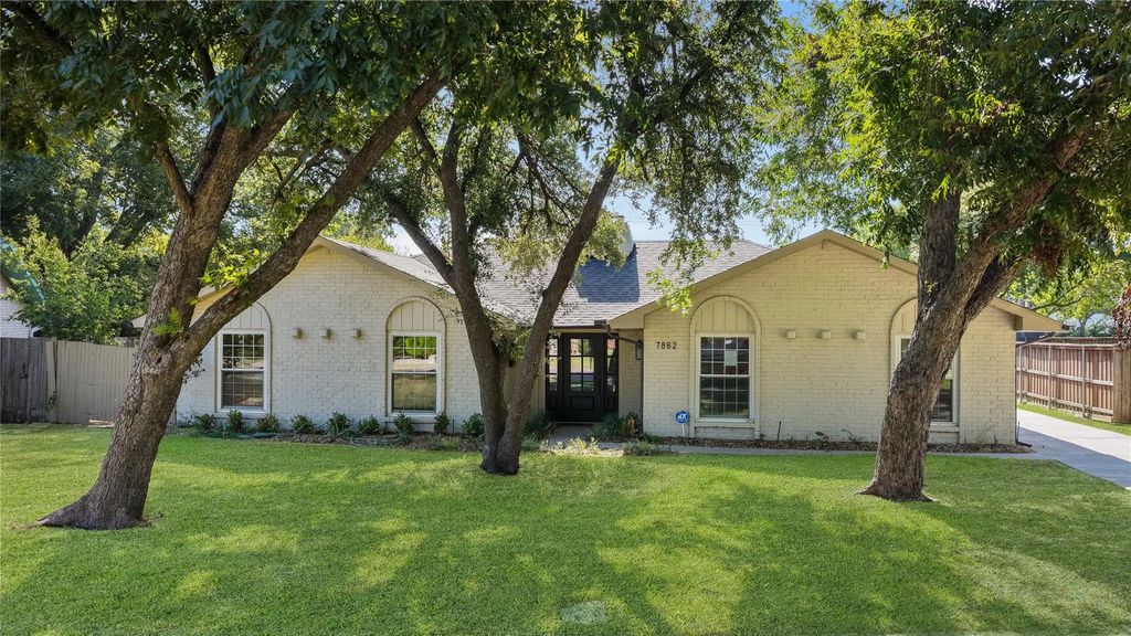 7862 La Verdura, Dallas