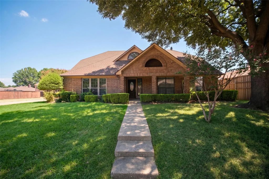 2914 Baron Drive, Garland