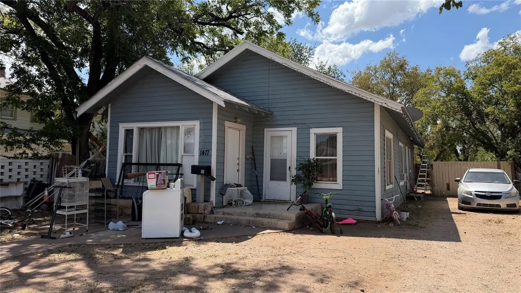 1417 S 9th Street, Abilene