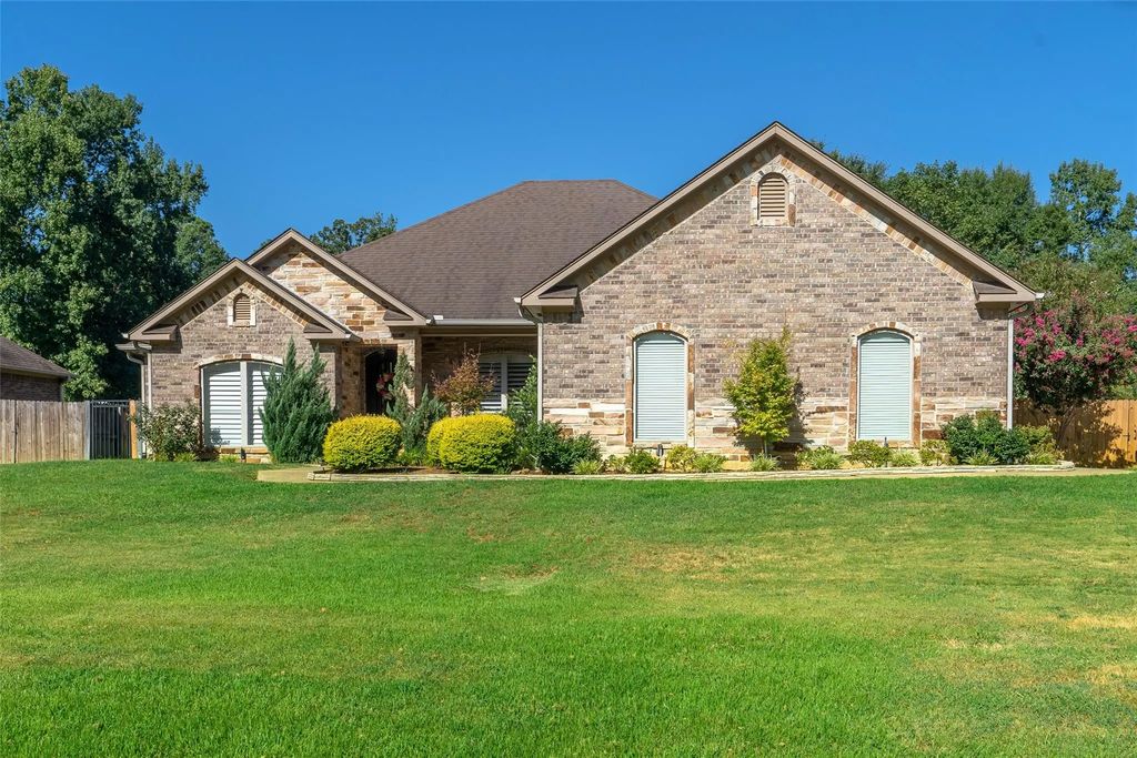 160 Timber Falls Drive, Longview