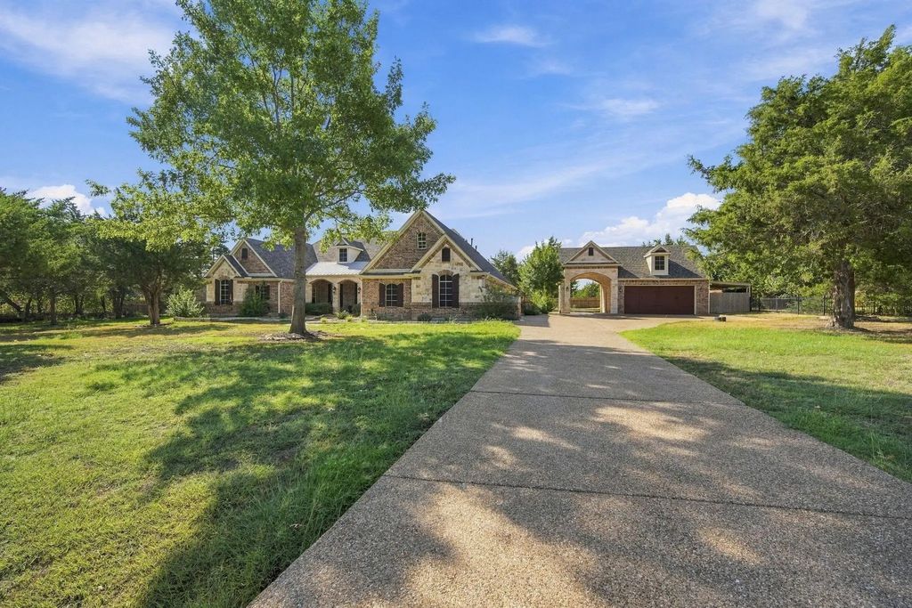 4050 Wisteria Trail, Midlothian