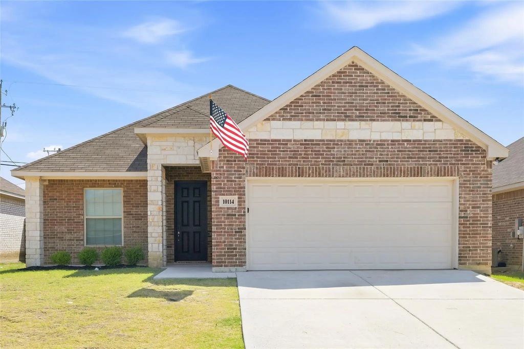10114 Fort Brown Trail, Crowley