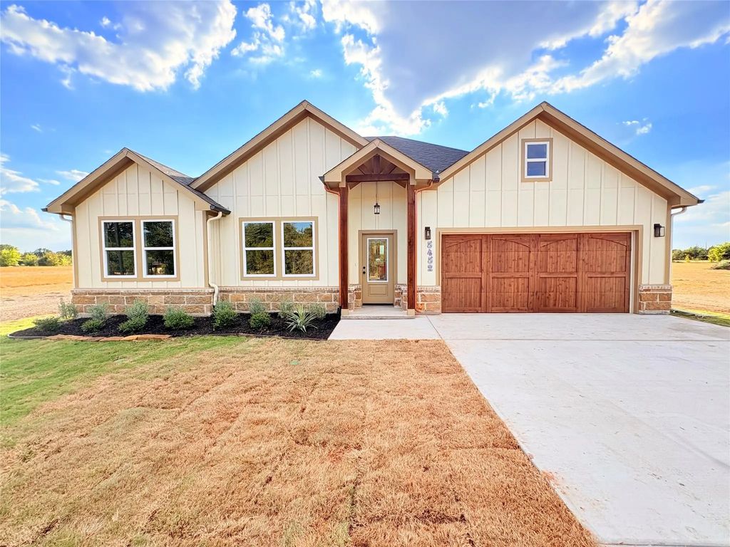 5452 County Road 3521, Quinlan