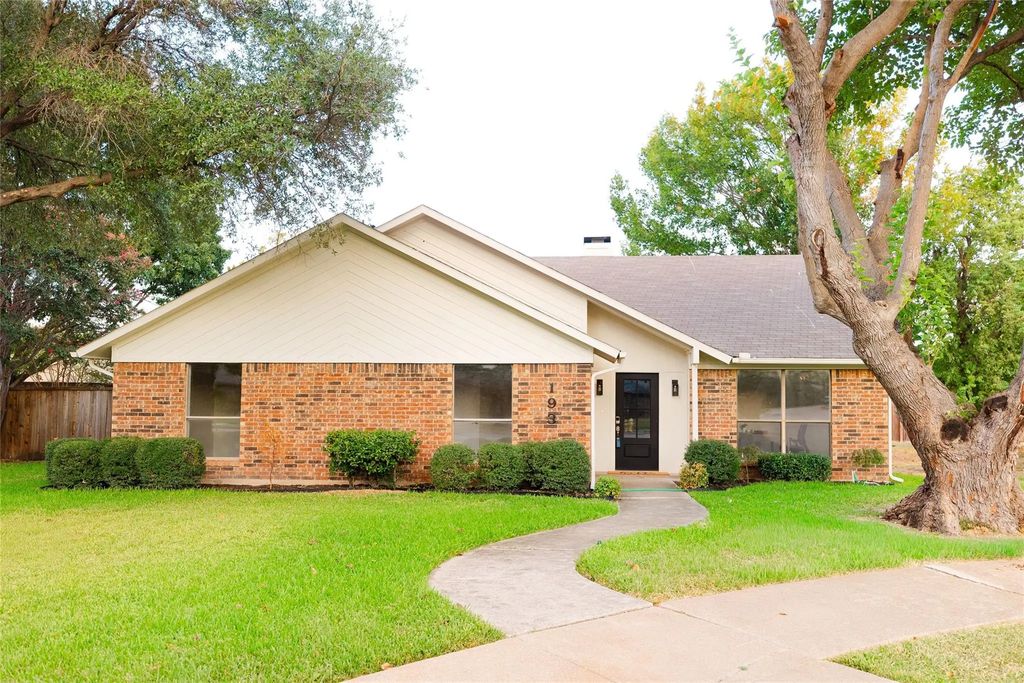 193 Simmons Drive, Coppell