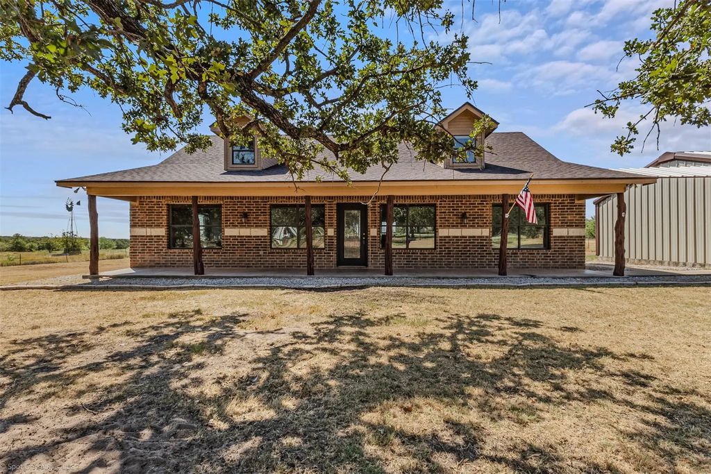 122 County Road 1380, Alvord