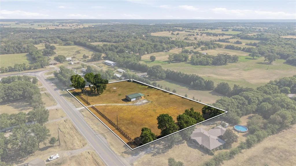 121 Fm 1753, Denison
