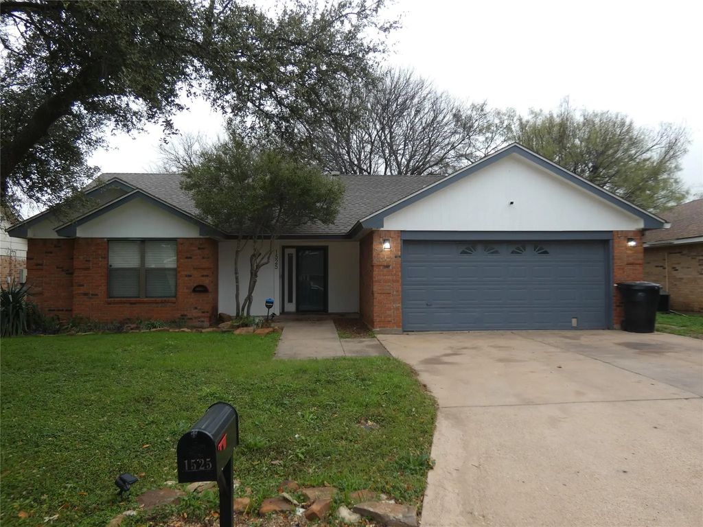 1525 Seamans Way, Abilene
