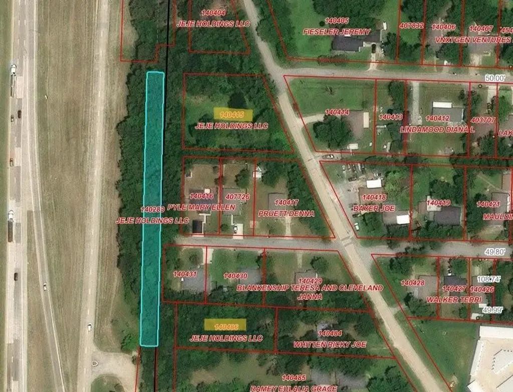 820 N Us Highway 75, Denison