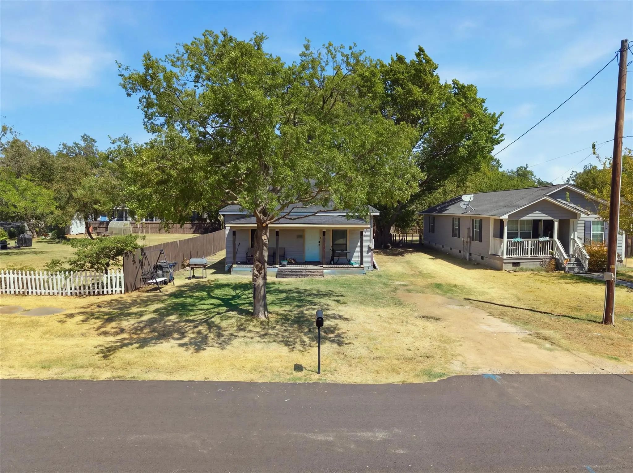 Photo of Listing #21376663