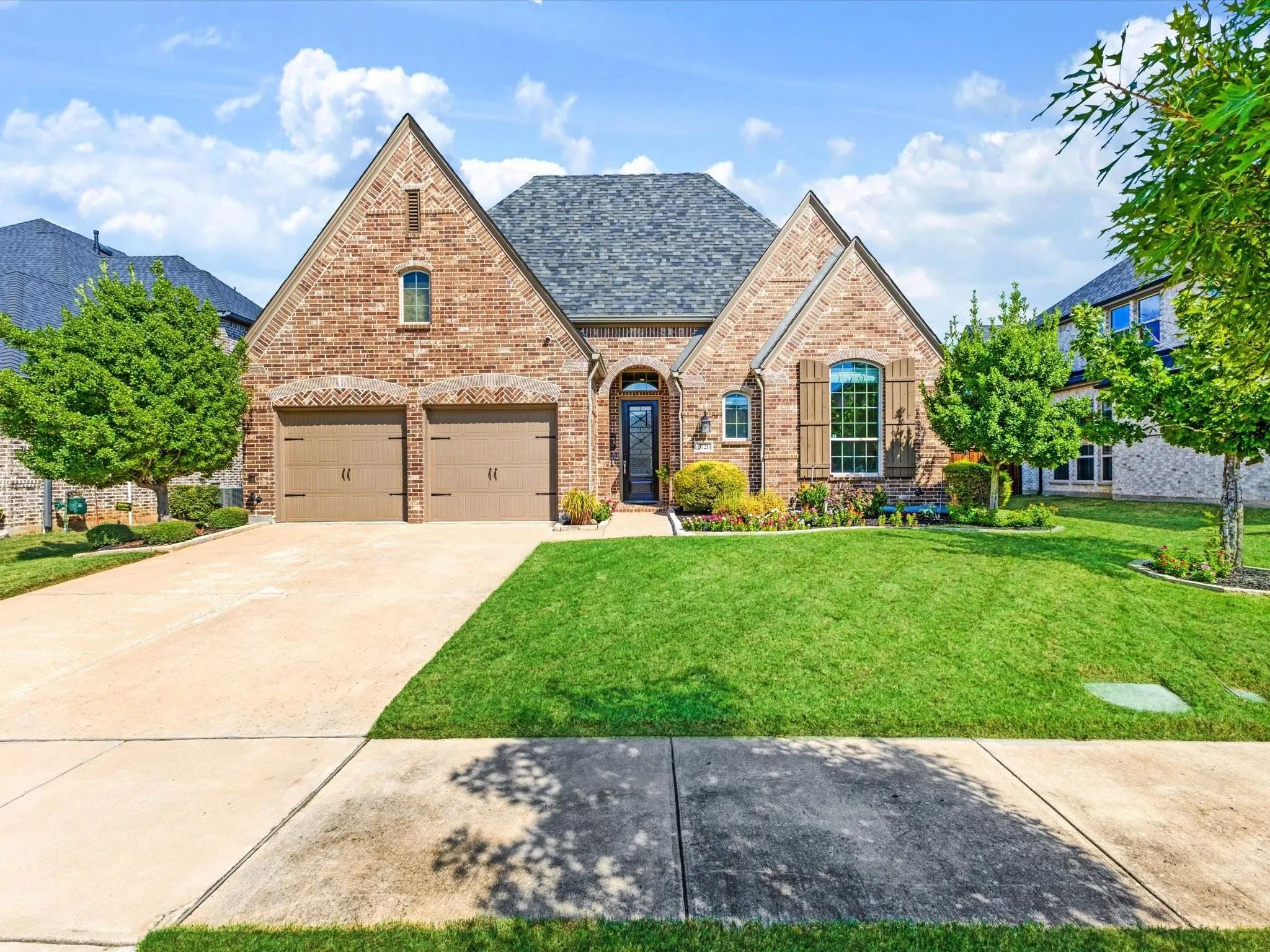 Photo of Listing #21376783