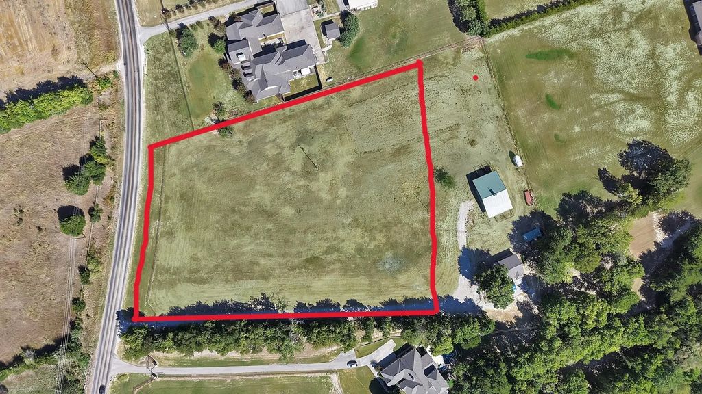 7924 County Road 466, Princeton